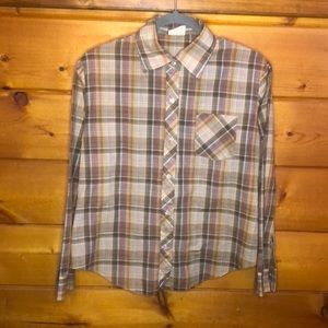 Beautiful, vintage woman’s button down shirt